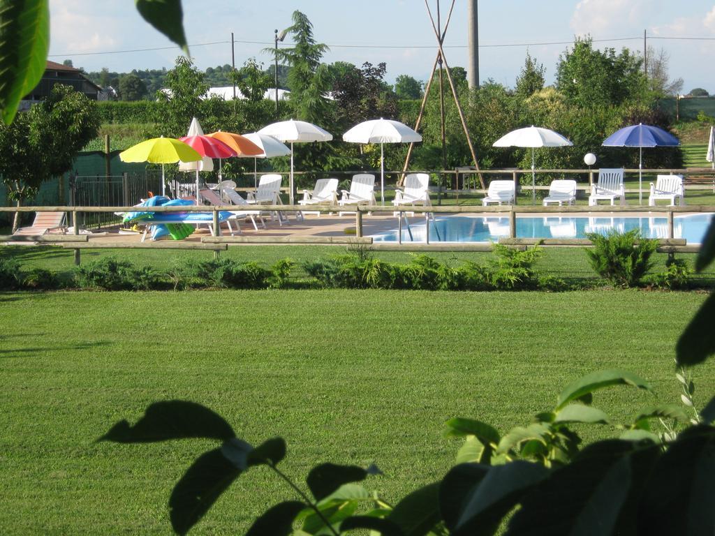 Agriturismo Trebis Volta Mantovana Exteriör bild